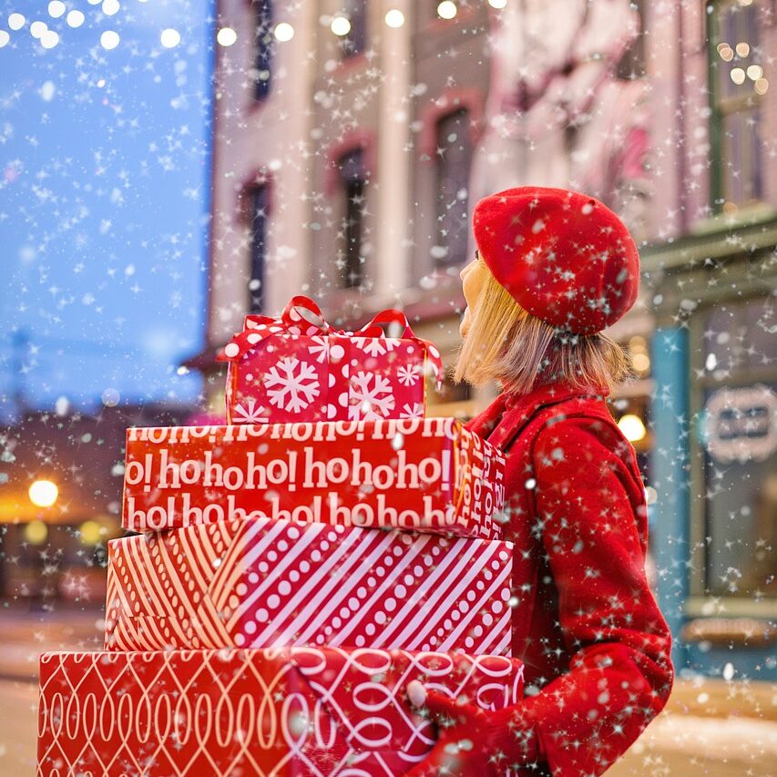 christmas, presents, gifts-4631194.jpg